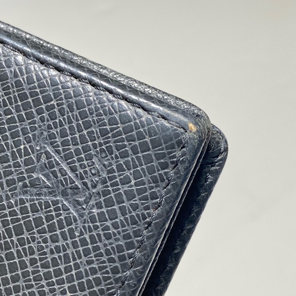 GENUINE LOUIS VUITTON Taiga Coin Case AUTHENTIC Made in France - Picture 7 of 14